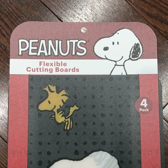 Peanuts Snoopy Charlie Brown Flexible Cutting Chopping Boards 4 pack Lucy Linus - Picture 7 of 11
